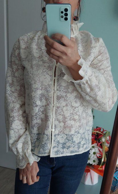 Blouse dentelle